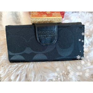 Coach wallet black